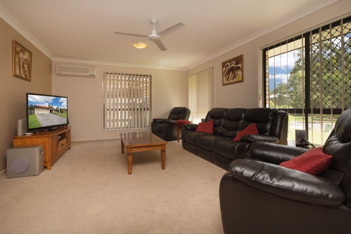 7 Vesta Close, SPRINGFIELD LAKES QLD 4300, Springfield Lakes - Thumbnail 3