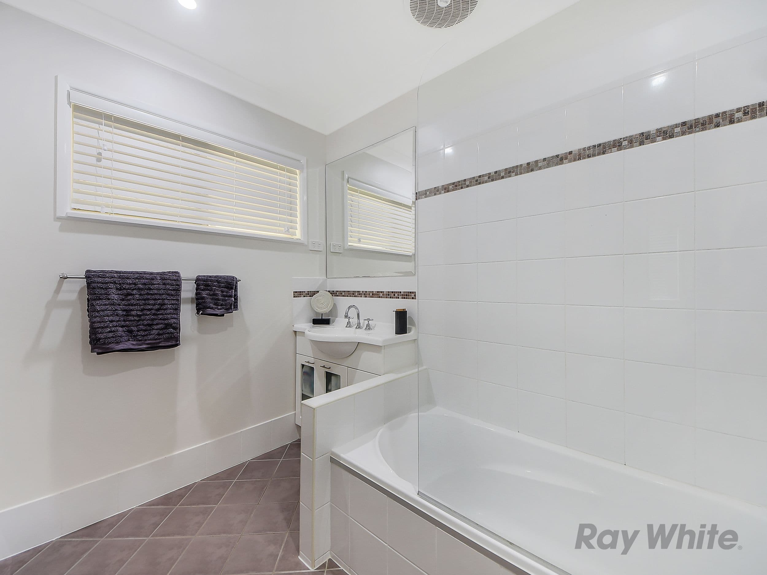 107 Denham Street, Bracken Ridge QLD 4017, Bracken Ridge - Thumbnail 8