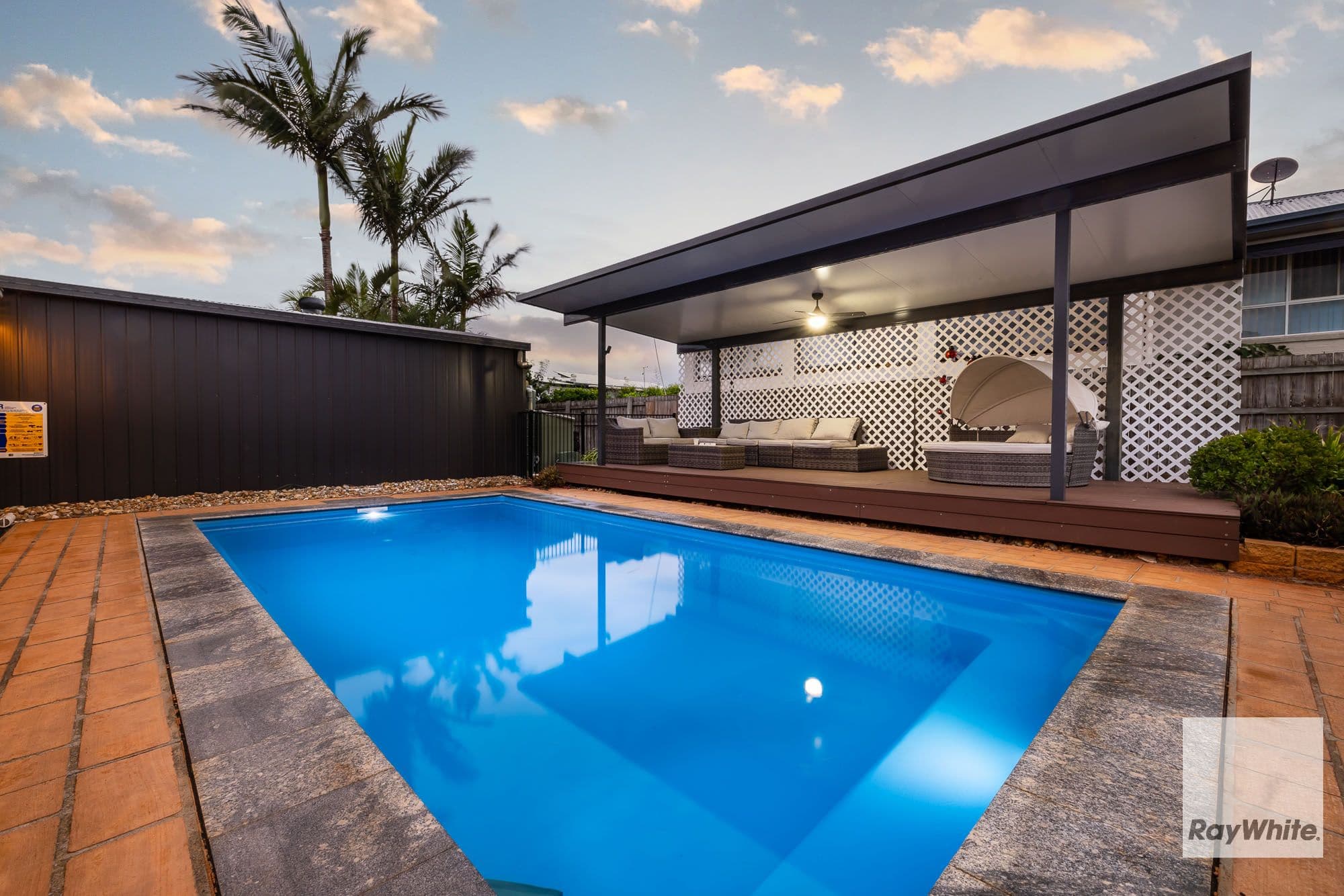 12 Lowe Circuit, Redland Bay QLD 4165, Redland Bay - Thumbnail 2