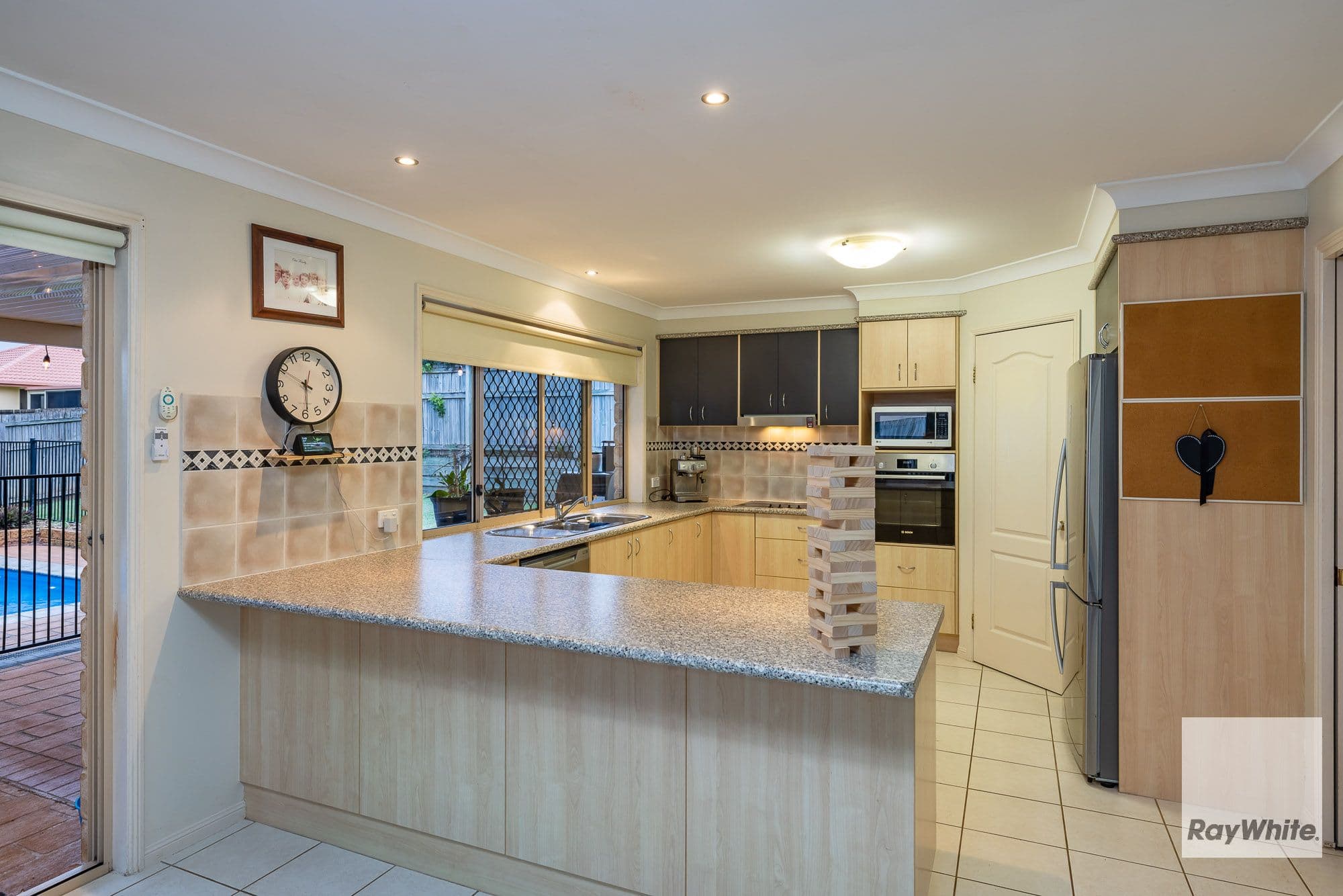 12 Lowe Circuit, Redland Bay QLD 4165, Redland Bay - Thumbnail 4