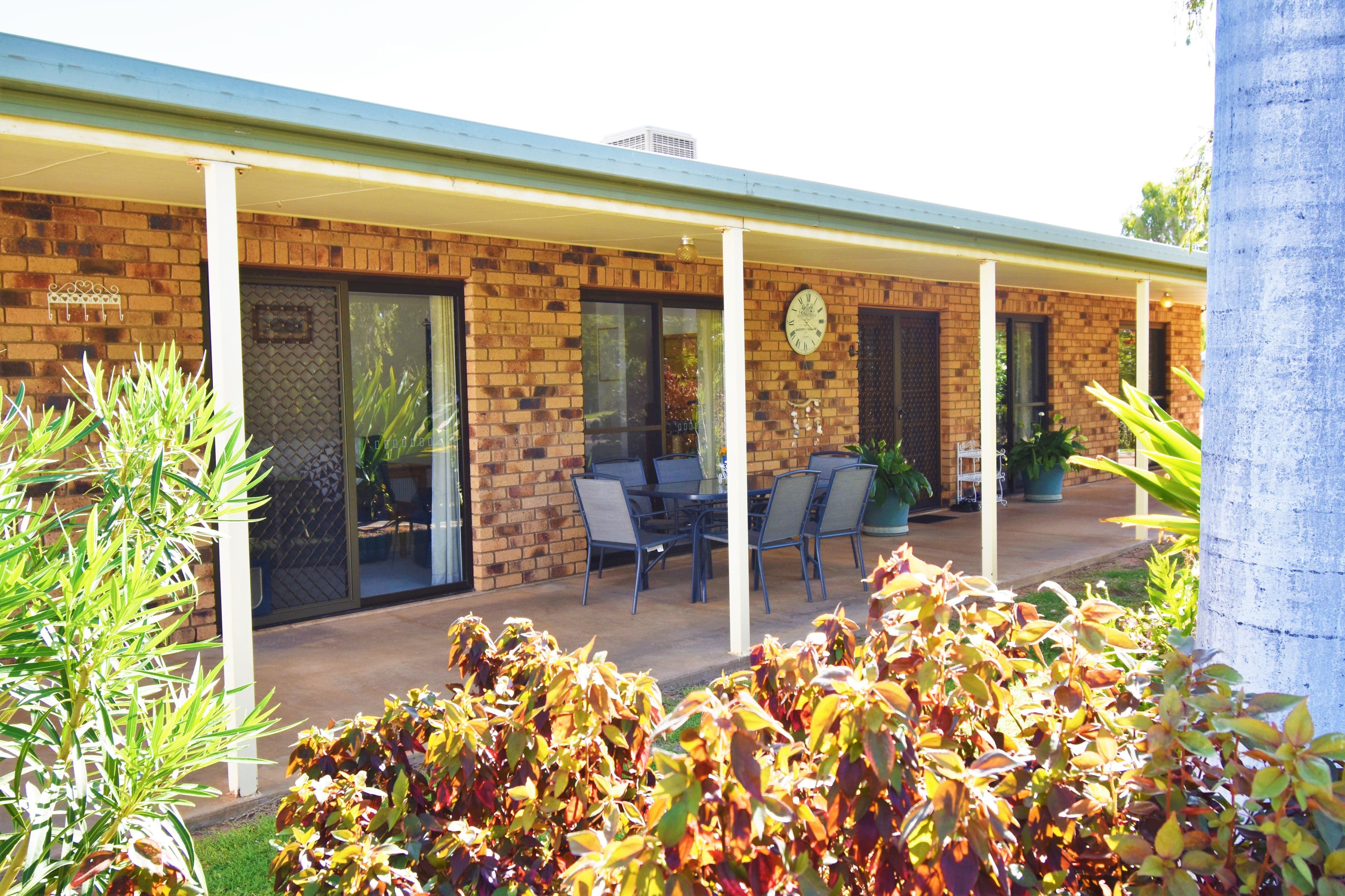 53 Beech Street, Barcaldine QLD 4725, Barcaldine - Thumbnail 2