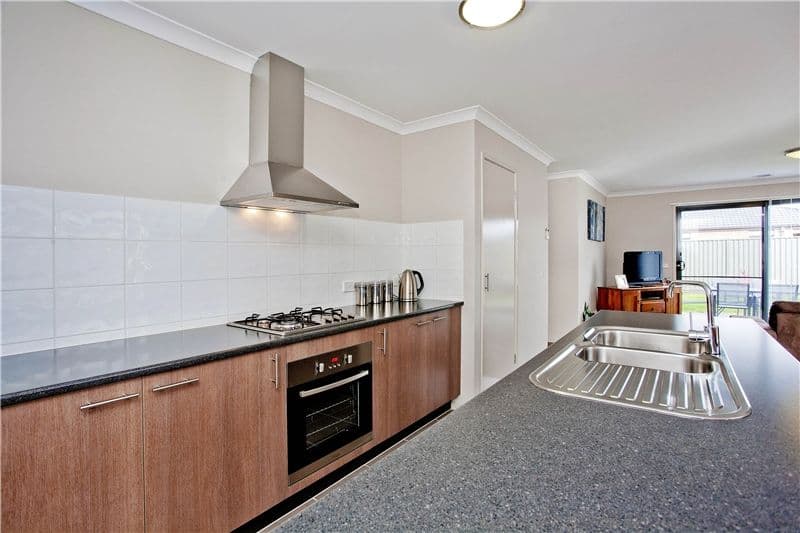 161 Buckingham Street, LARA VIC 3212, Lara - Thumbnail 3