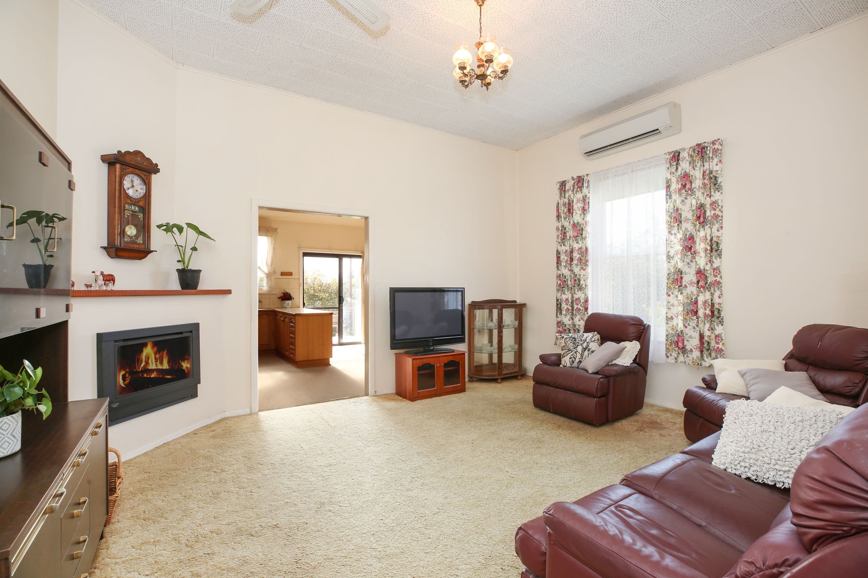 18 Hopetoun Street, Camperdown VIC 3260, Camperdown - Thumbnail 3