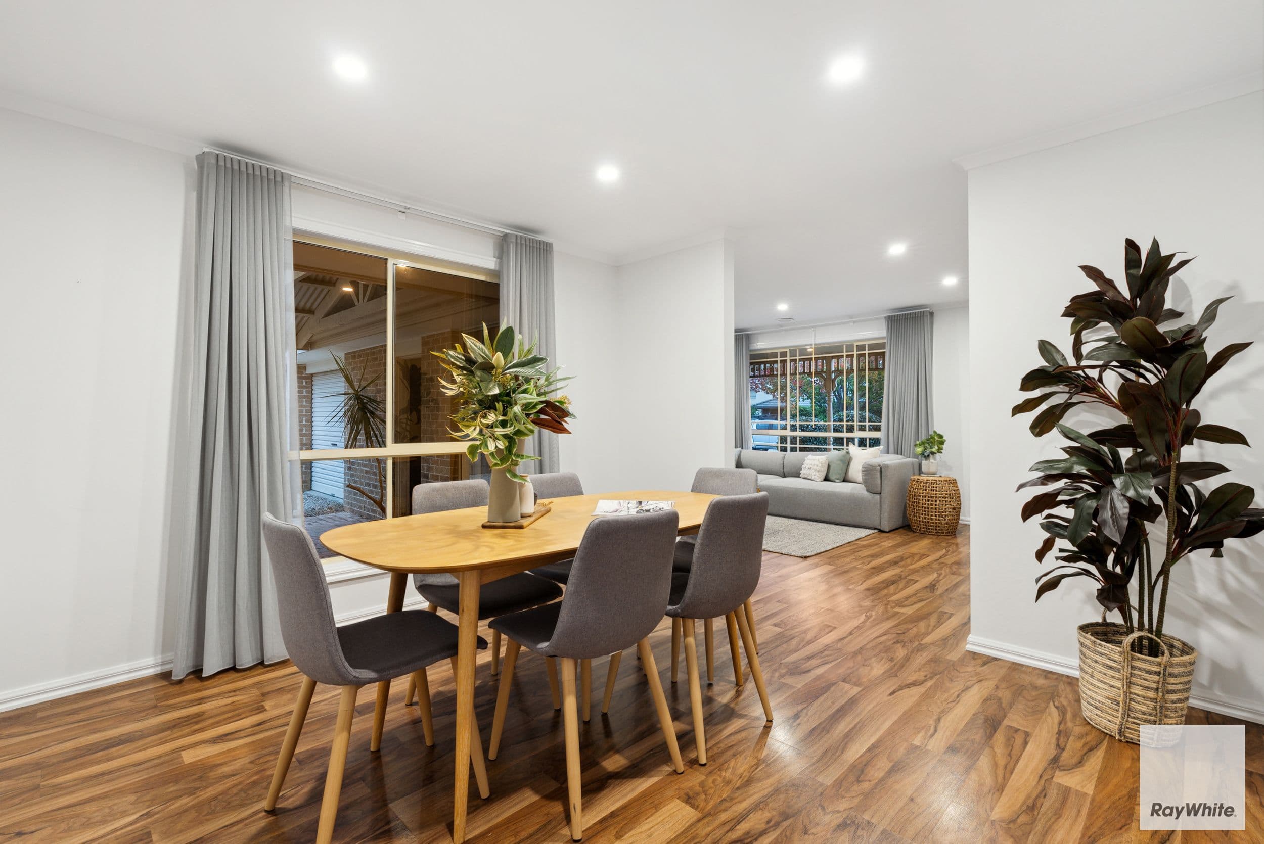 13 Burnley Grove, Taylors Hill VIC 3037, Taylors Hill - Thumbnail 5
