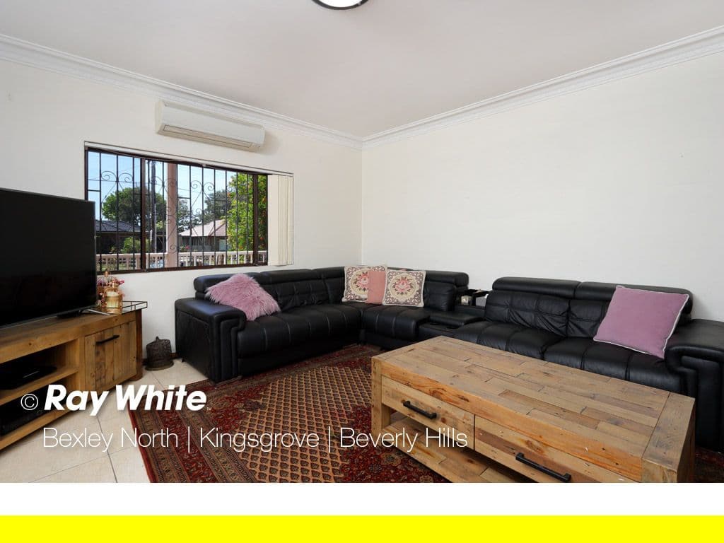 96 Moorefields Road, Kingsgrove - Thumbnail 4