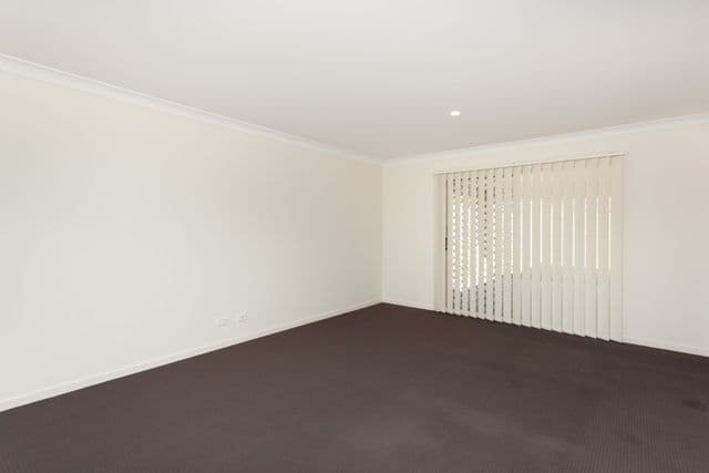 7 Cardin Close, WULKURAKA QLD 4305, Wulkuraka - Thumbnail 5