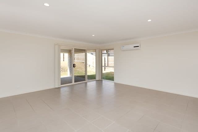 7 Cardin Close, WULKURAKA QLD 4305, Wulkuraka - Thumbnail 7