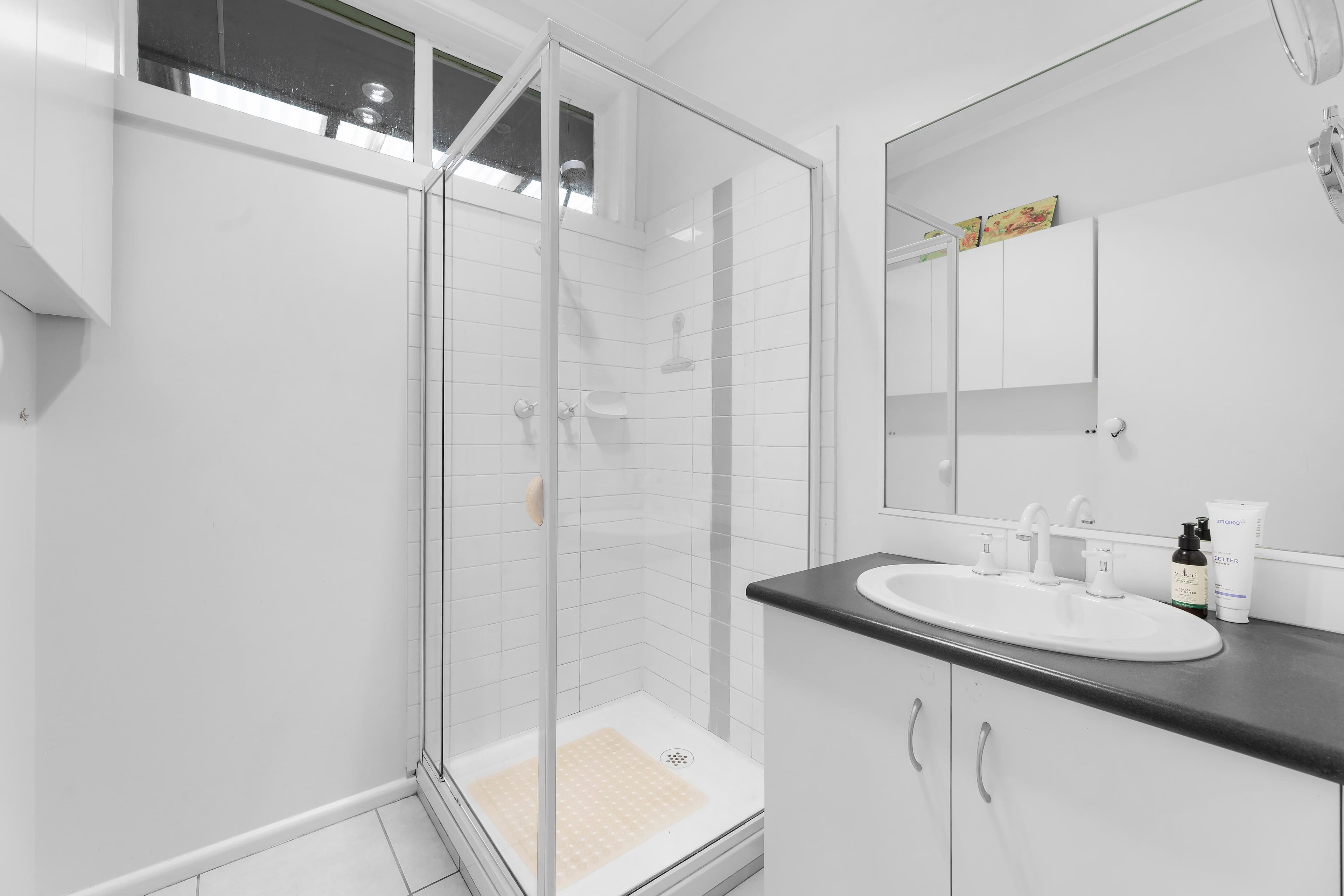 3 Hillcrest Avenue, Ferntree Gully VIC 3156, Ferntree Gully - Thumbnail 5