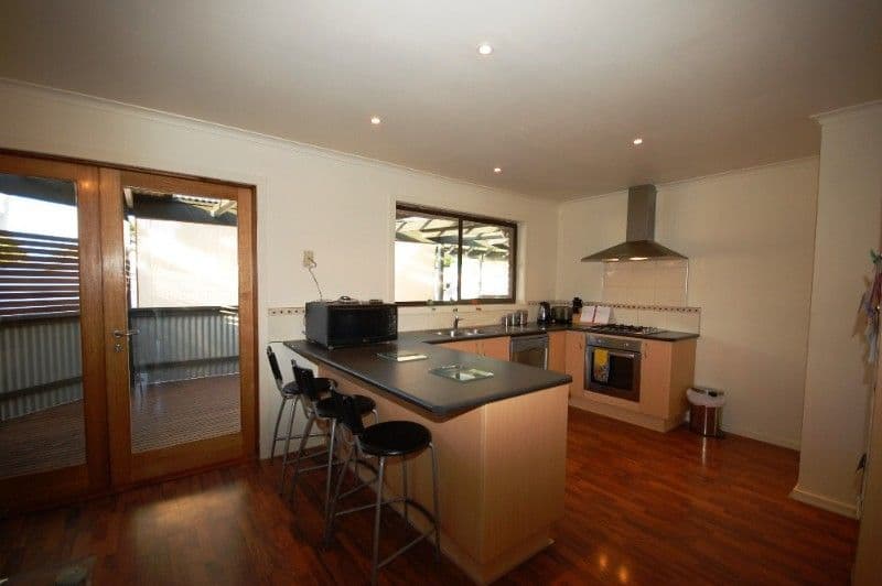 4 Plaza Court, LILYDALE VIC 3140, Lilydale - Thumbnail 3