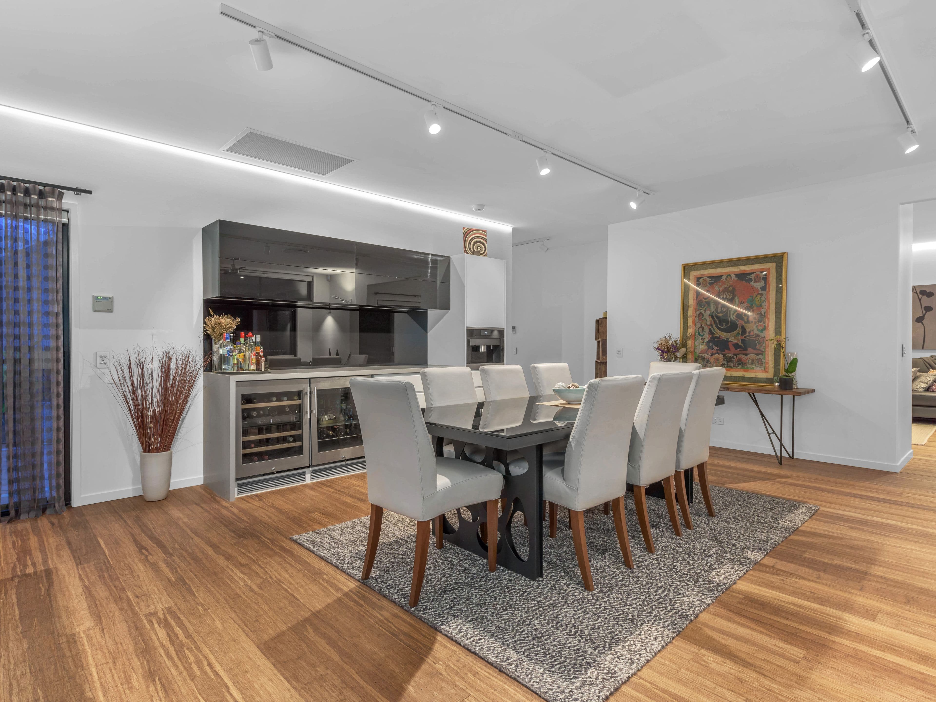 5 Barnstos Place, Carindale QLD 4152, Carindale - Thumbnail 4
