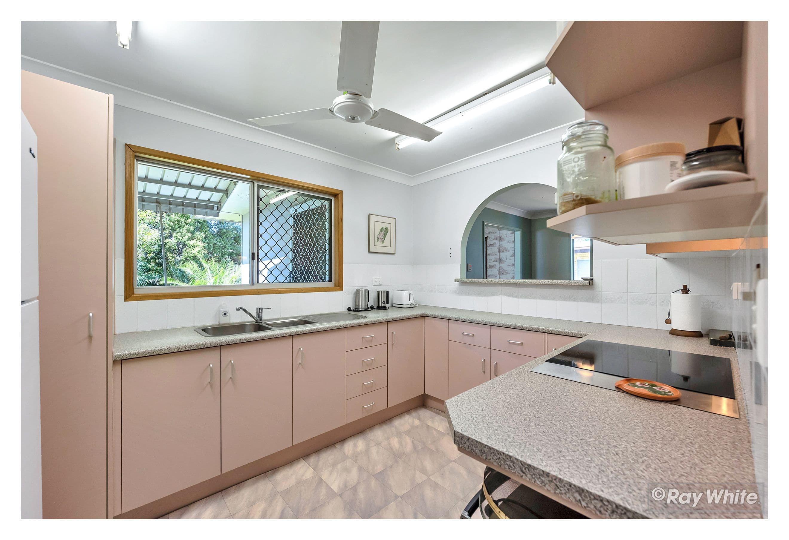 7 Ferricks Avenue, Frenchville QLD 4701, Frenchville - Thumbnail 3
