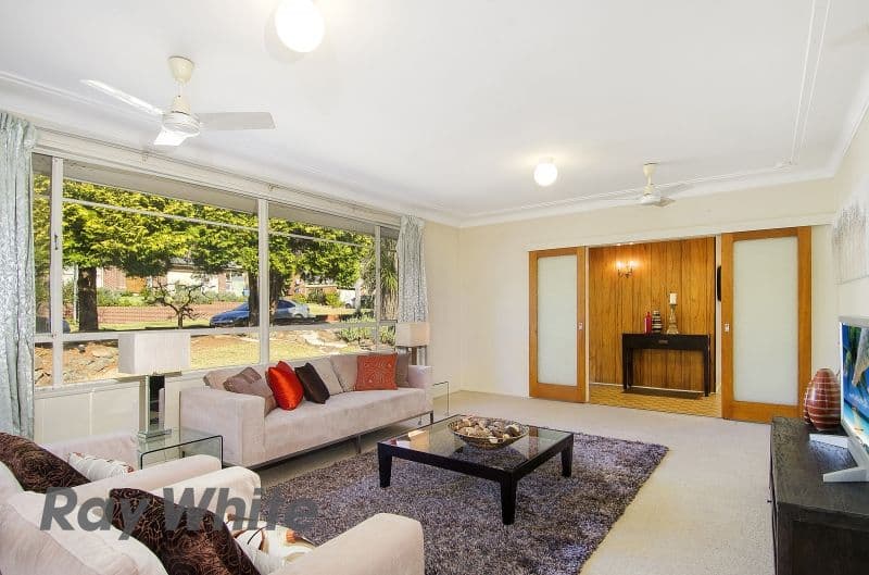 5 Watford Close, North Epping - Thumbnail 3