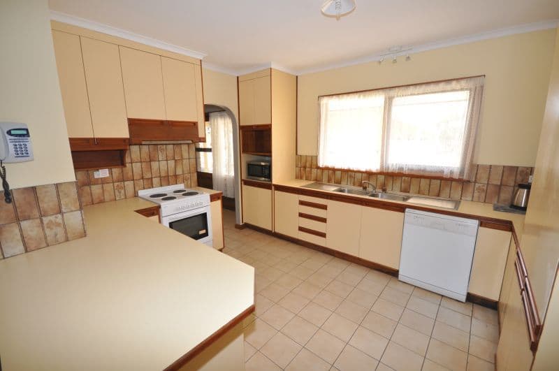50 Eagle Court, TEESDALE VIC 3328, Teesdale - Thumbnail 2