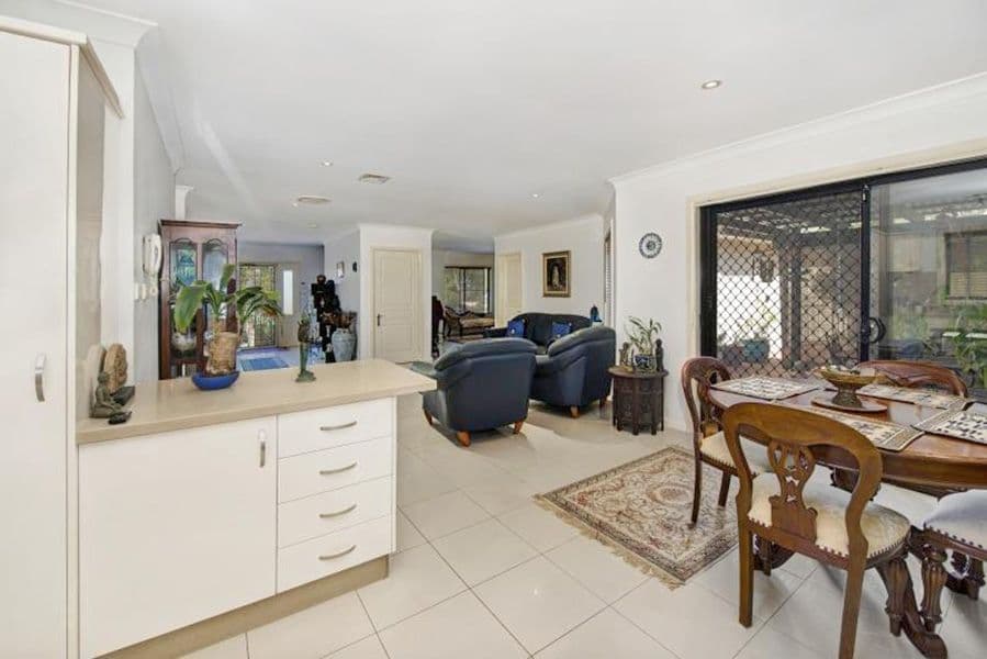 44-46 Macdougall Crescent, Hamlyn Terrace NSW 2259, Hamlyn Terrace - Thumbnail 2