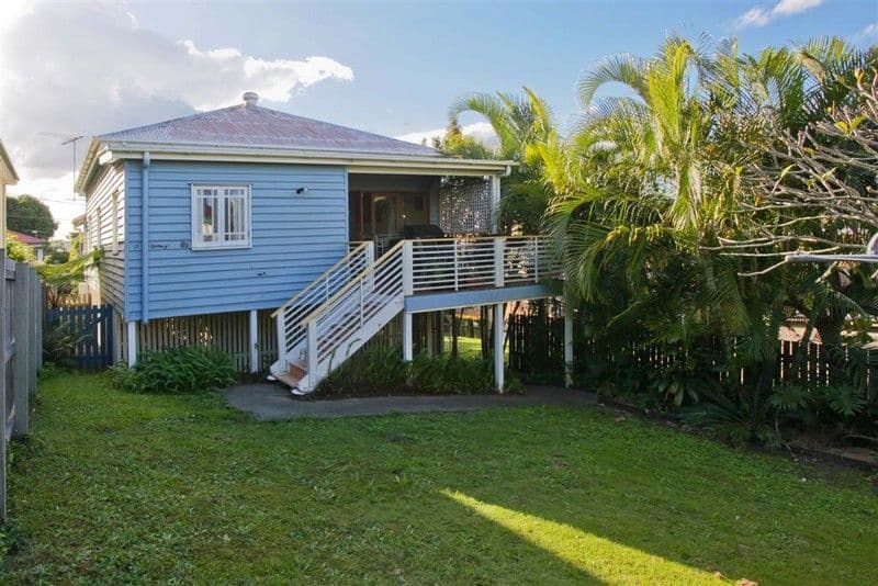 12 Gower Street, HOLLAND PARK WEST QLD 4121, Holland Park West - Thumbnail 7