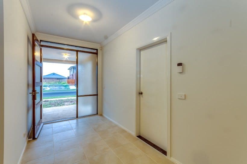 63 Penshurst Avenue, WILLIAMS LANDING VIC 3027, Williams Landing - Thumbnail 2