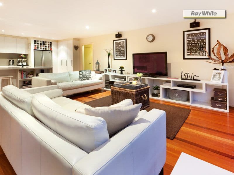 8 Warrain Avenue, ROSEBUD VIC 3939, Rosebud - Thumbnail 3