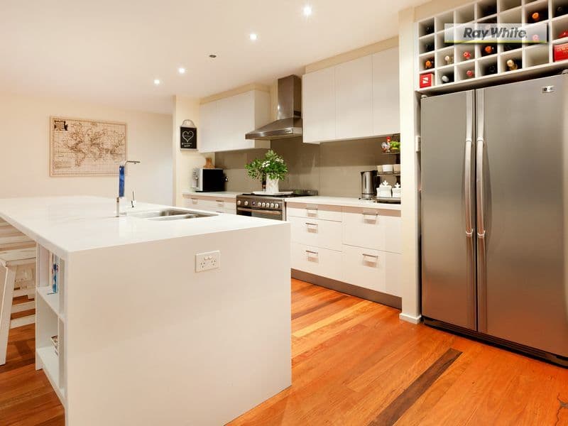 8 Warrain Avenue, ROSEBUD VIC 3939, Rosebud - Thumbnail 5