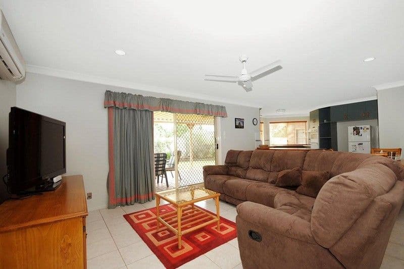 16 Janine Court, KEARNEYS SPRING QLD 4350, Kearneys Spring - Thumbnail 3