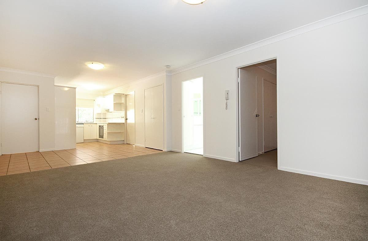 20 Underhill Avenue, INDOOROOPILLY QLD 4068, Indooroopilly - Thumbnail 5