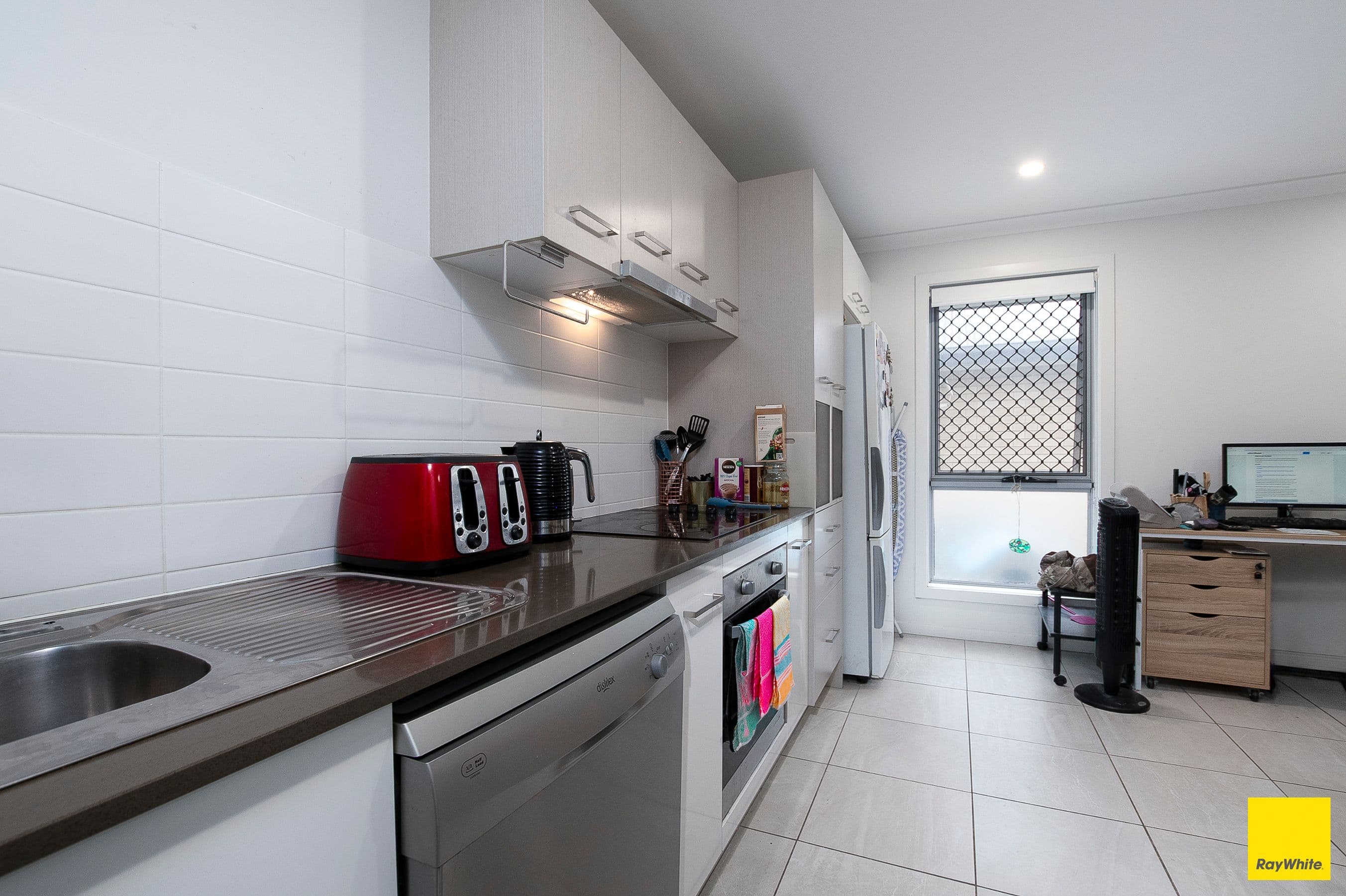 81 Lamington Drive, Redbank Plains QLD 4301, Redbank Plains - Thumbnail 3