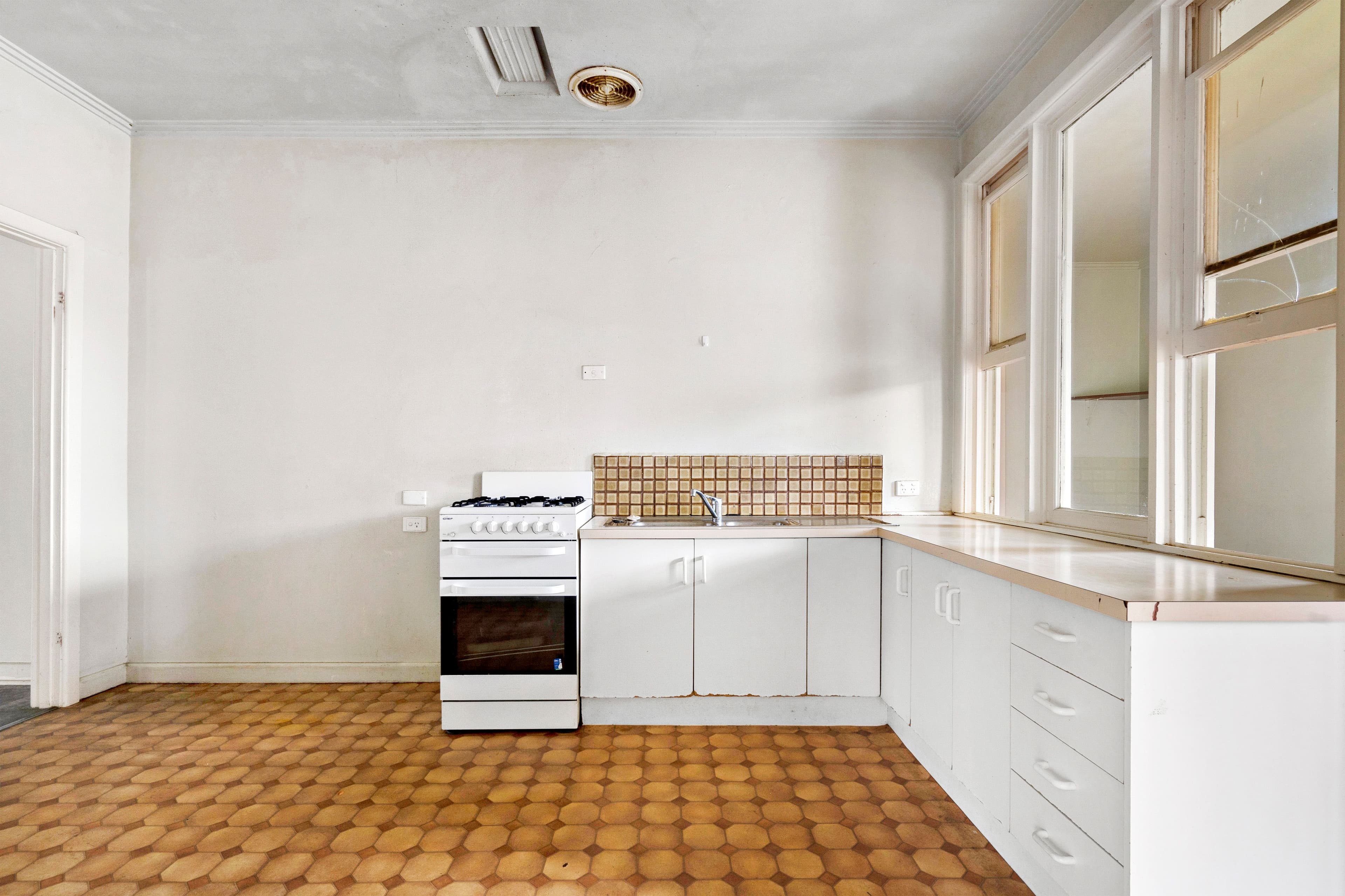 48 Alice Street, Clayton VIC 3168, Clayton - Thumbnail 4
