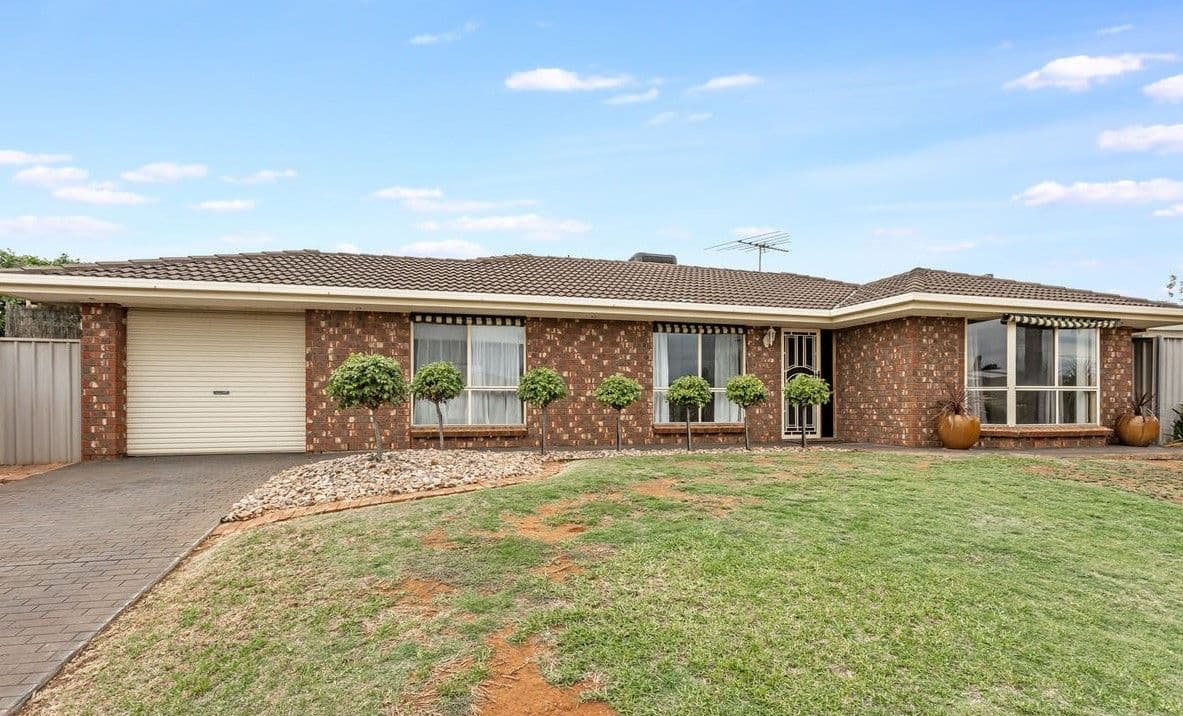2 Cassinia Street, Craigmore SA 5114, Craigmore - Thumbnail 2