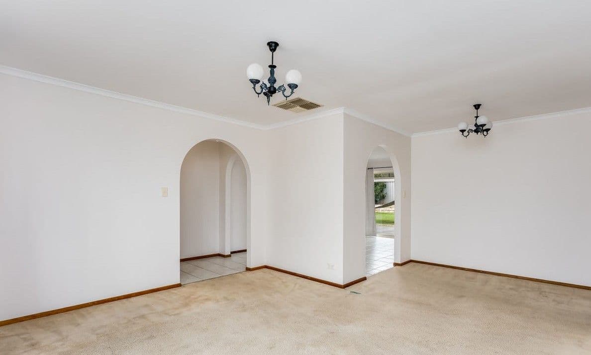 2 Cassinia Street, Craigmore SA 5114, Craigmore - Thumbnail 5