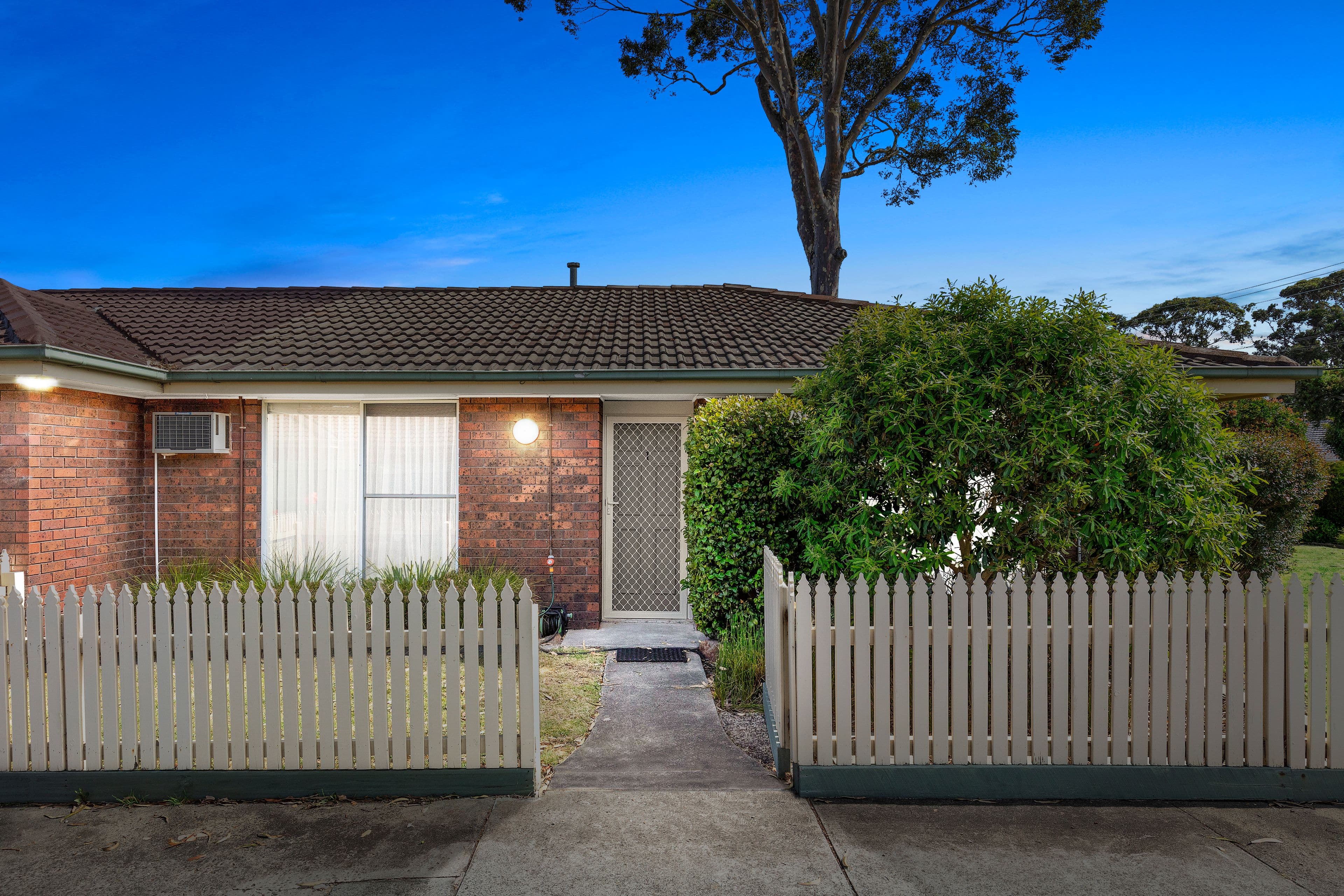 16 Hilda Street, Cheltenham VIC 3192, Cheltenham - Thumbnail 2