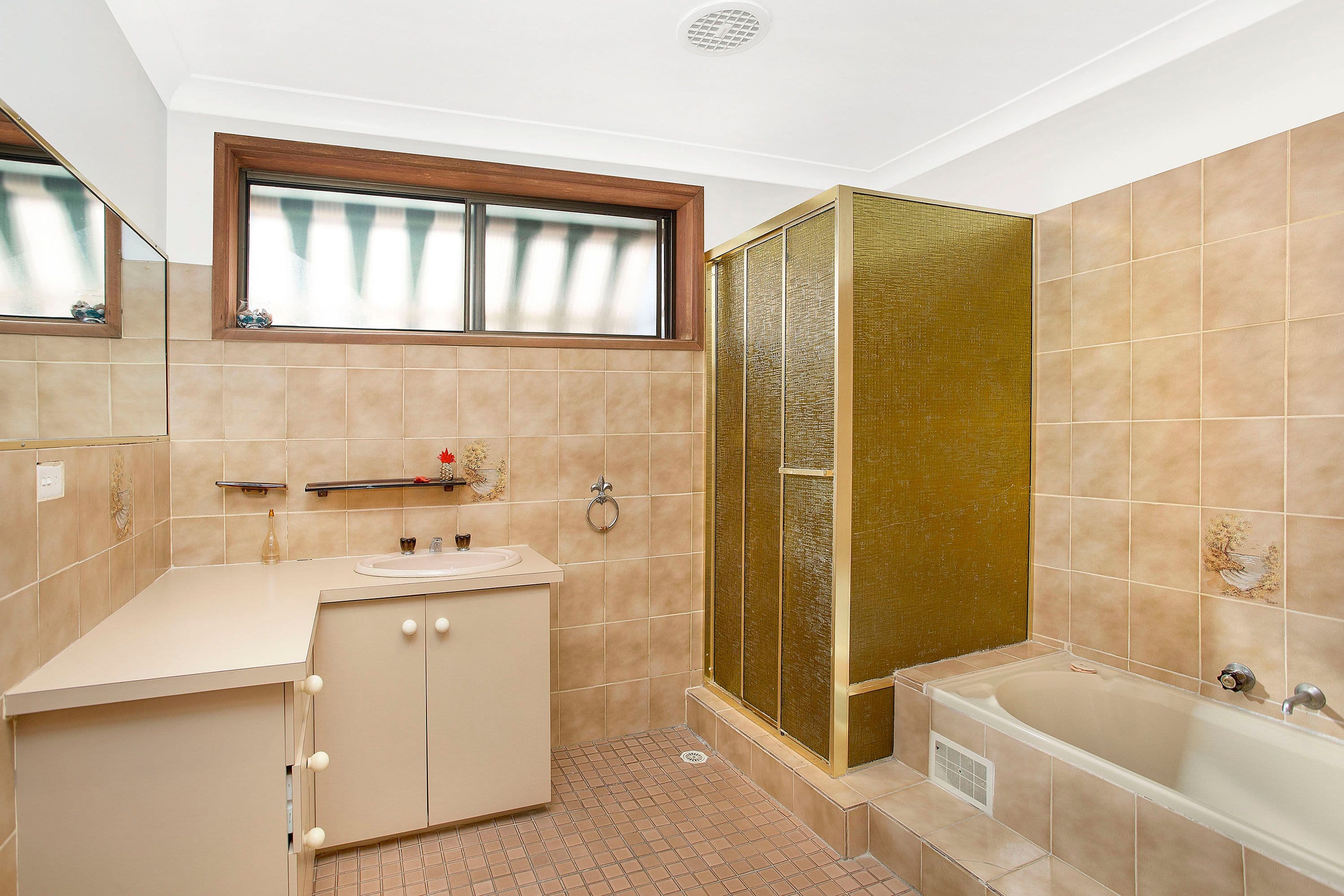7 Kindarun Close, Killarney Vale - Thumbnail 8