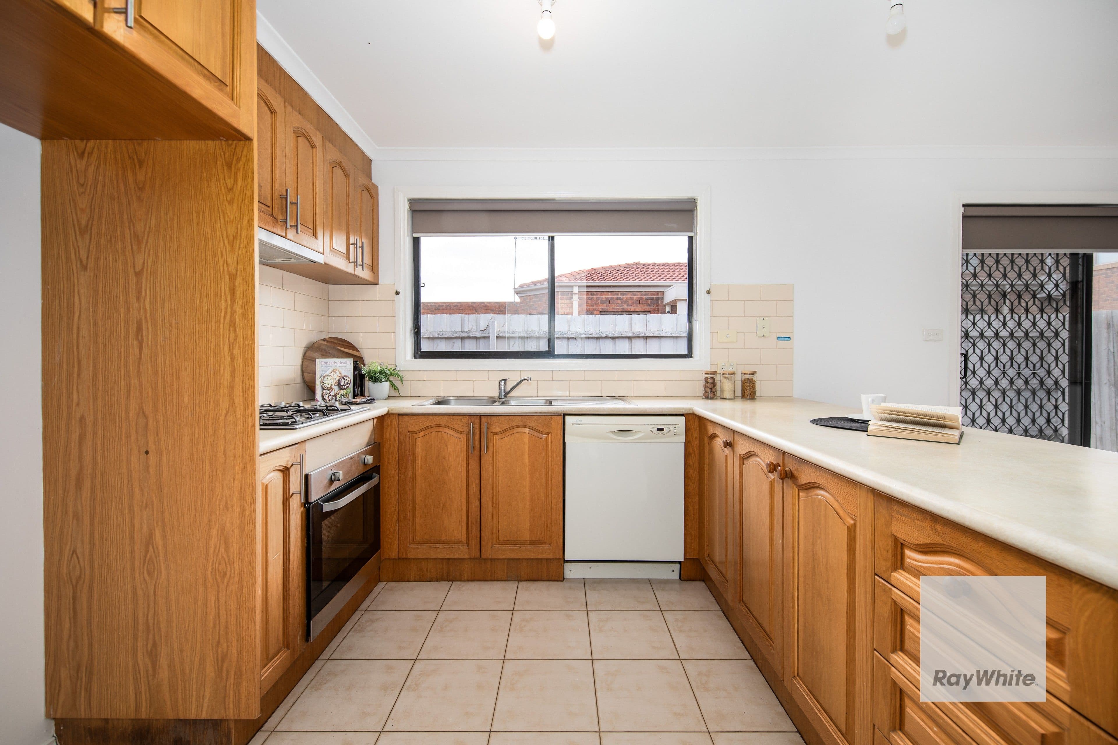 41 Pecks Road, Sydenham VIC 3037, Sydenham - Thumbnail 2