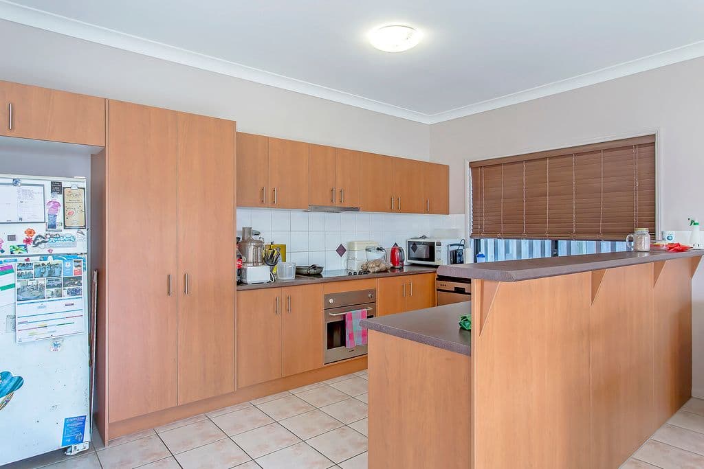 93 Bayswater Avenue, VARSITY LAKES QLD 4227, Varsity Lakes - Thumbnail 4