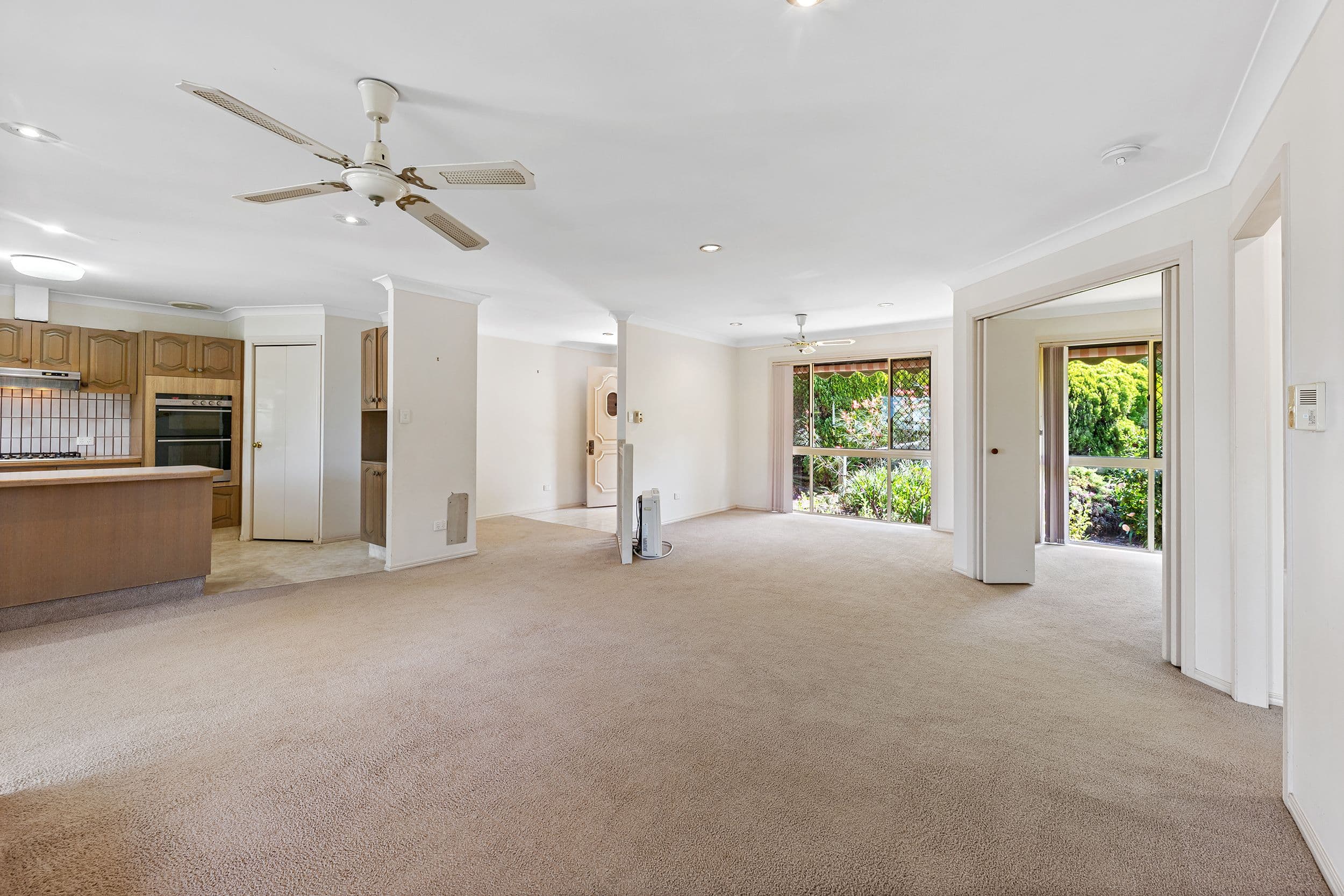 7-9 Carey Parade, Tamborine Mountain QLD 4272, Tamborine Mountain - Thumbnail 5