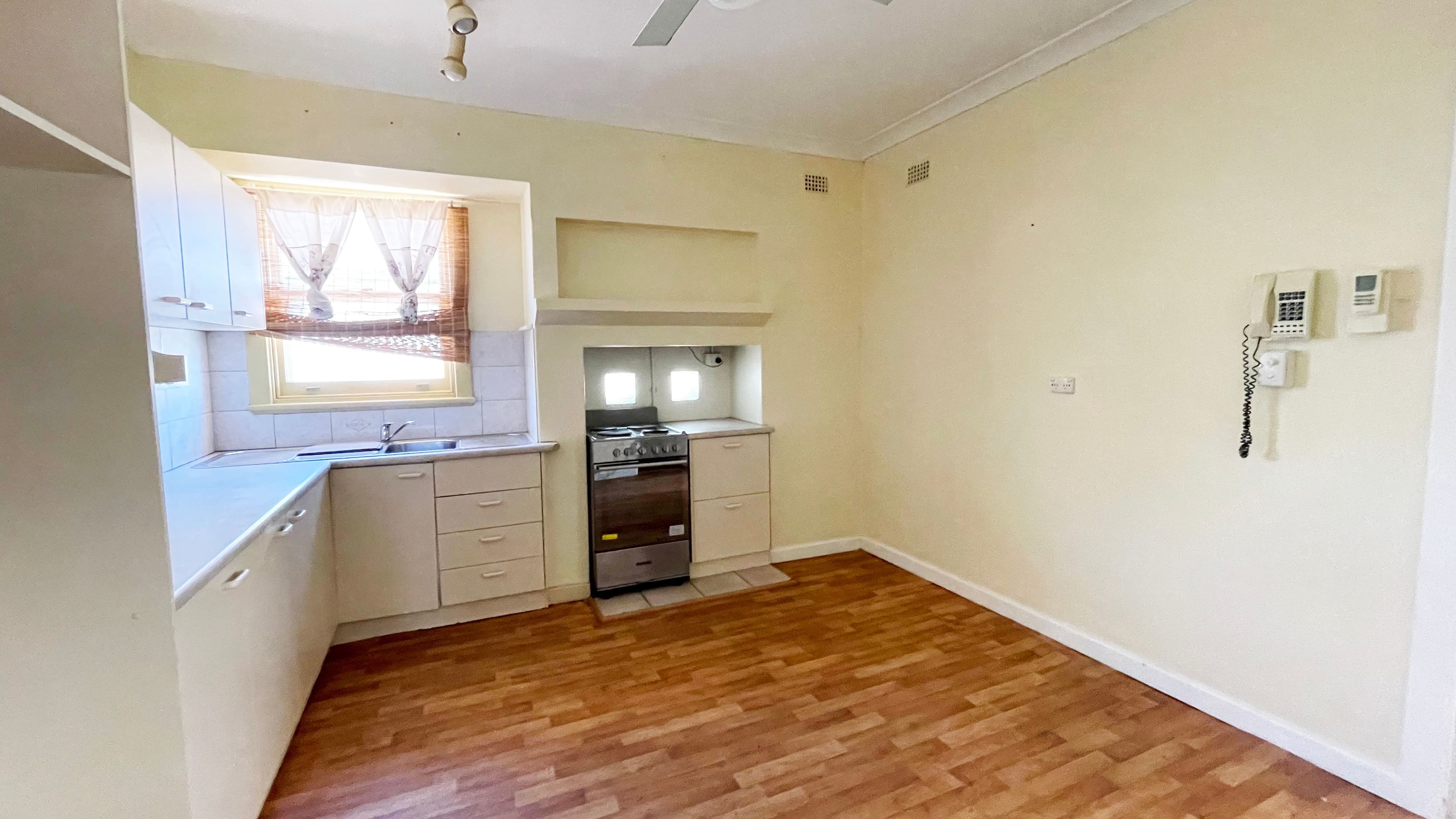 33 Douglas Street, Port Augusta SA 5700, Port Augusta - Thumbnail 3