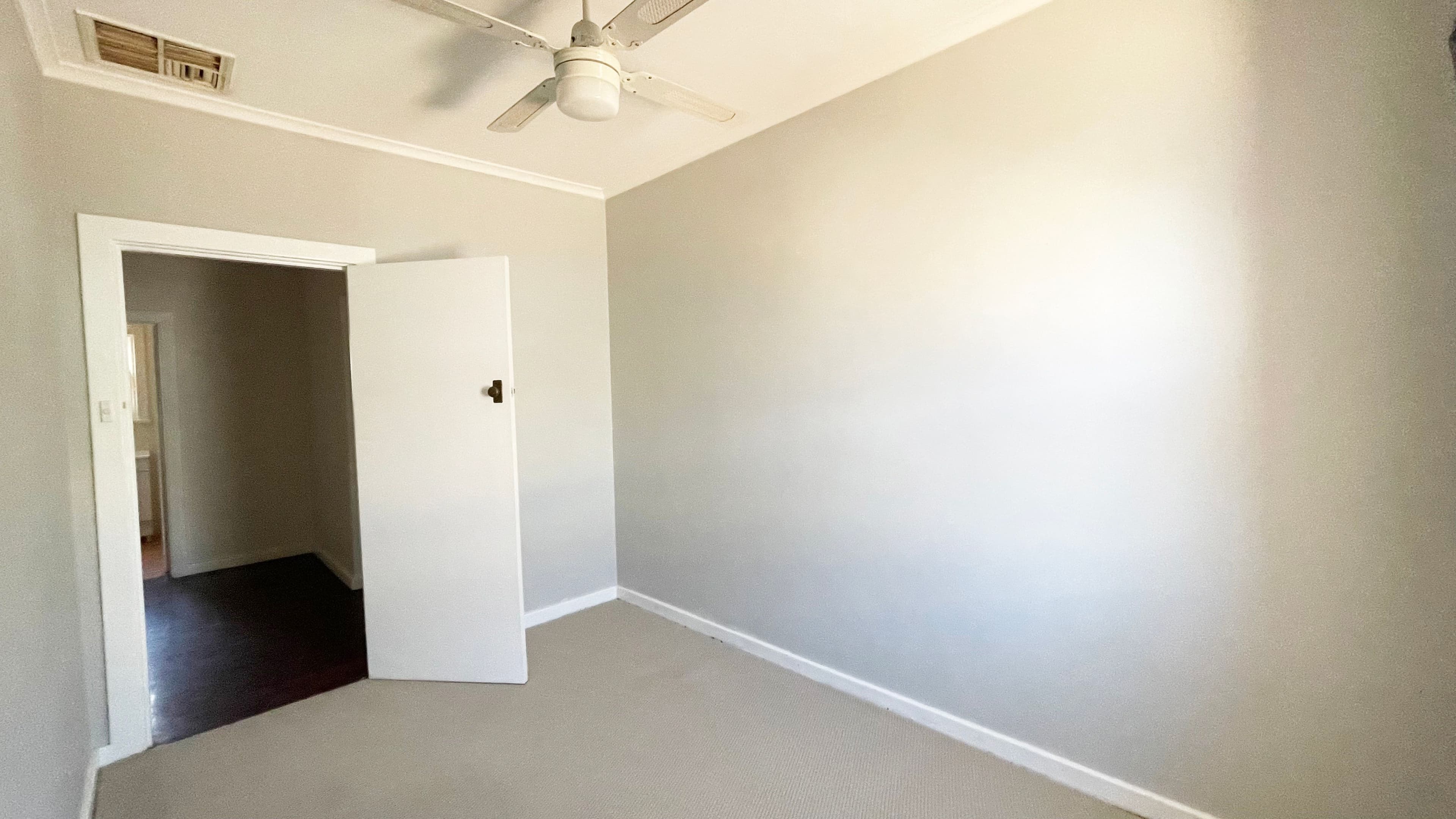 33 Douglas Street, Port Augusta SA 5700, Port Augusta - Thumbnail 6