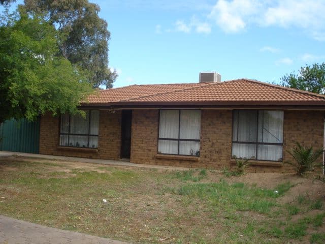 4 Crosby Way, PARALOWIE SA 5108, Paralowie - Image 1