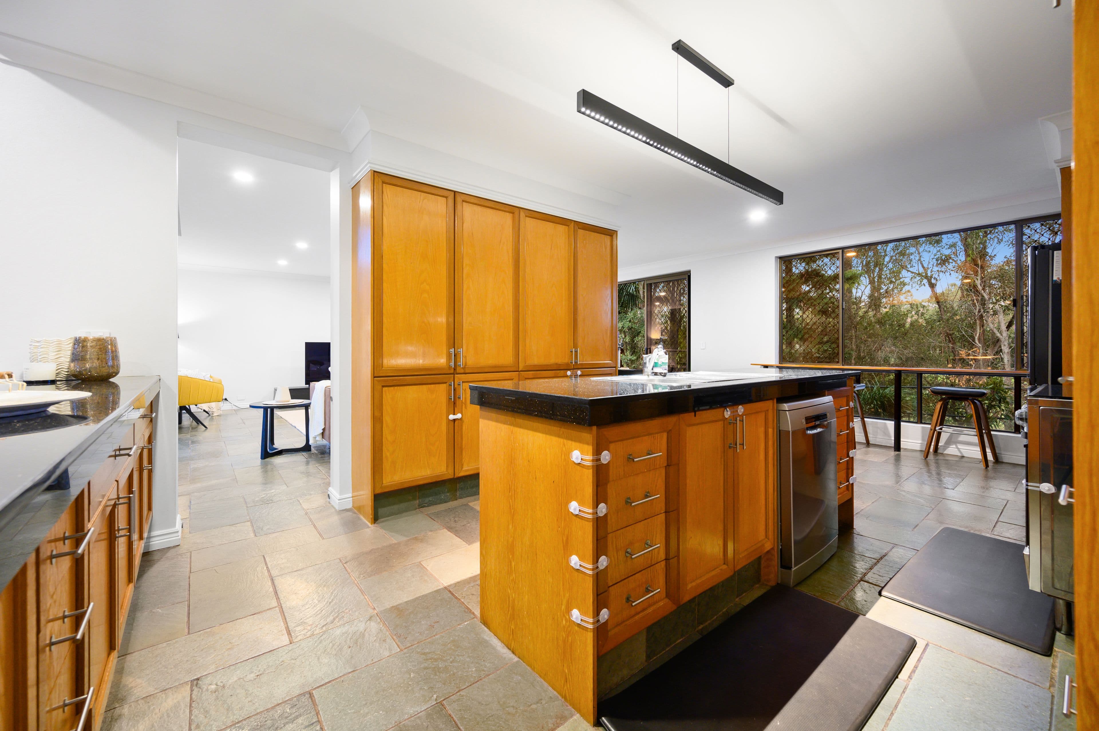 26 Ben Hogan Crescent, Parkwood QLD 4214, Parkwood - Thumbnail 8