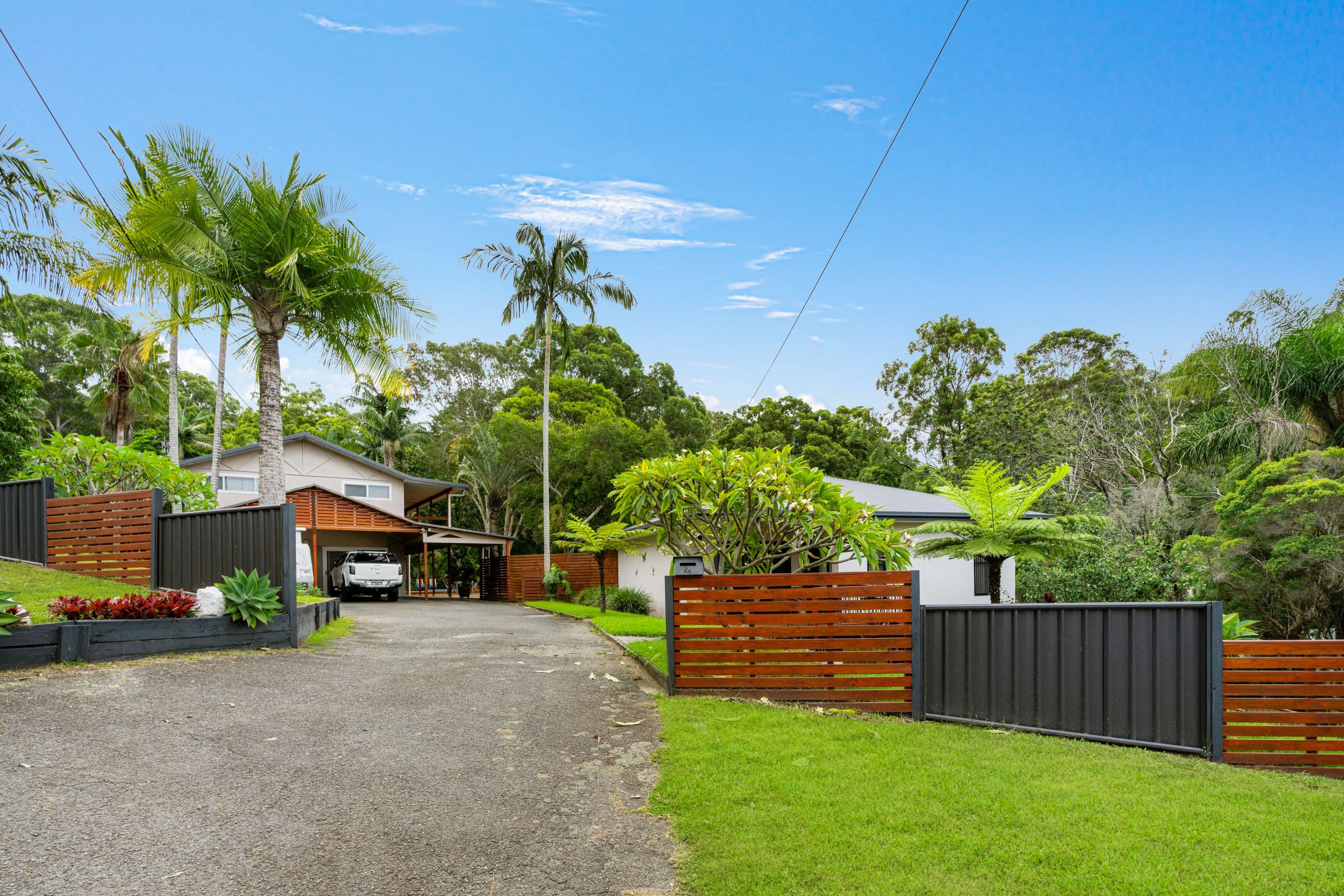 8 Karawatha Drive, Currumbin Waters QLD 4223, Currumbin Waters - Image 1