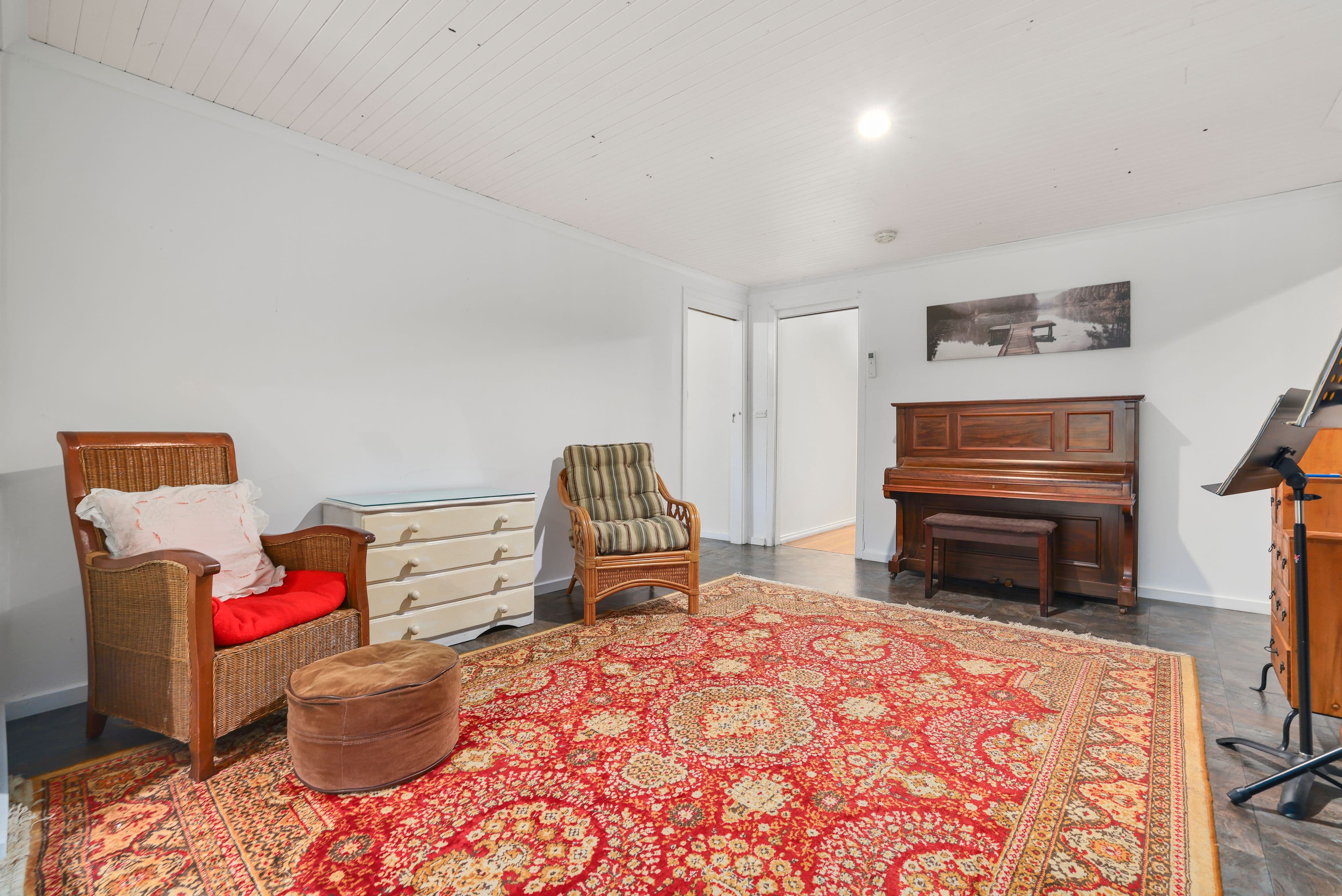 4 Trent Court, Bonbeach VIC 3196, Bonbeach - Thumbnail 4