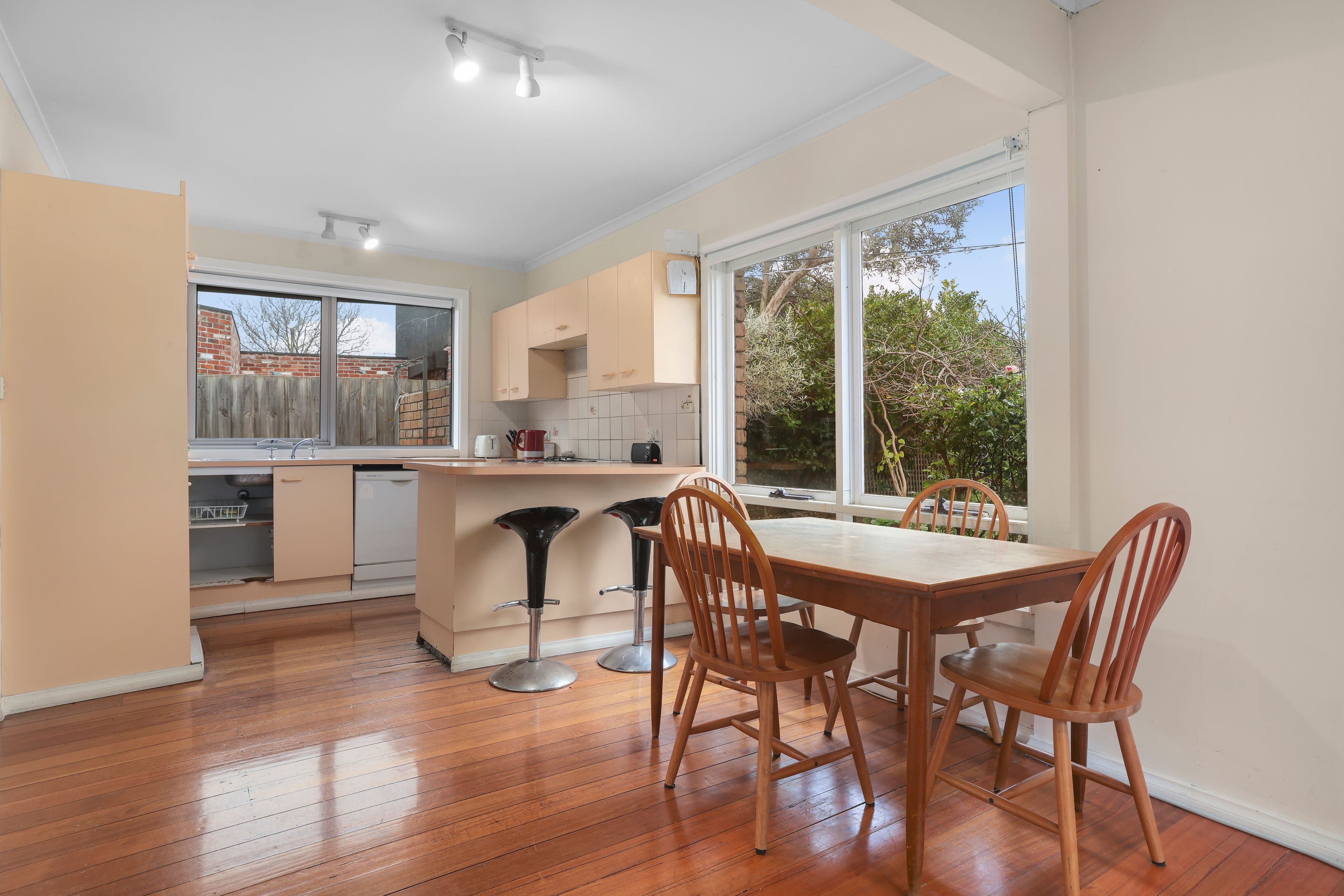4 Trent Court, Bonbeach VIC 3196, Bonbeach - Thumbnail 8