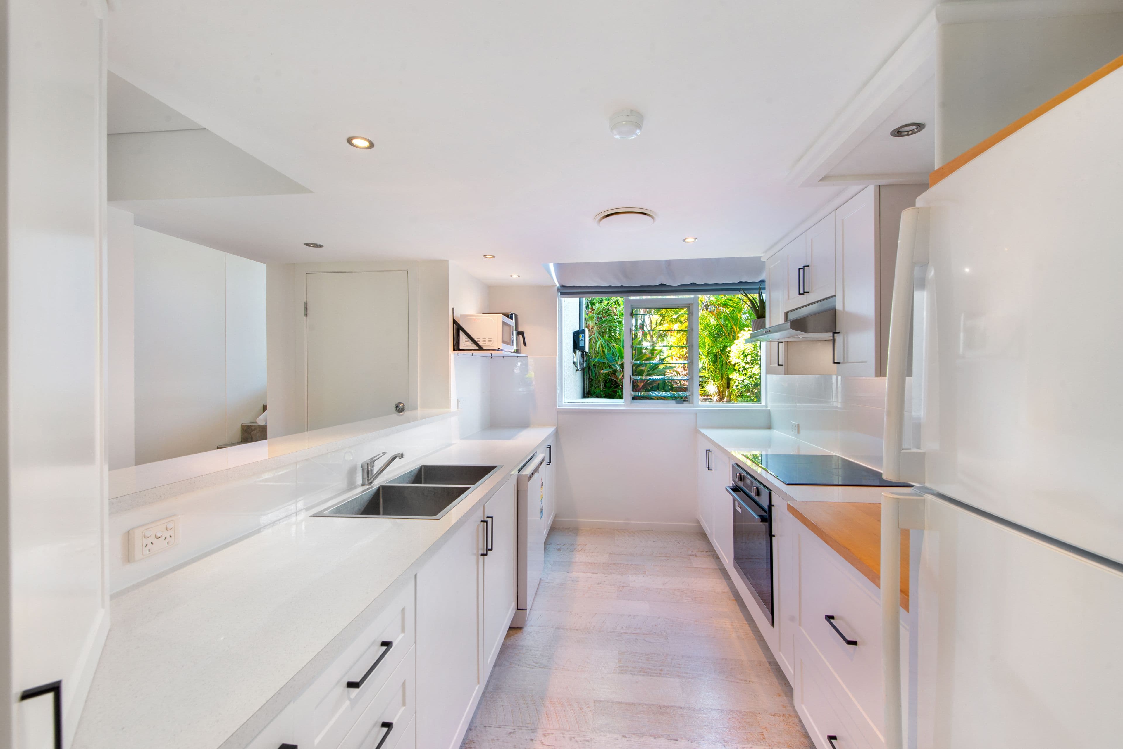 5382 Bay Hill Terrace, Sanctuary Cove QLD 4212, Sanctuary Cove - Thumbnail 4