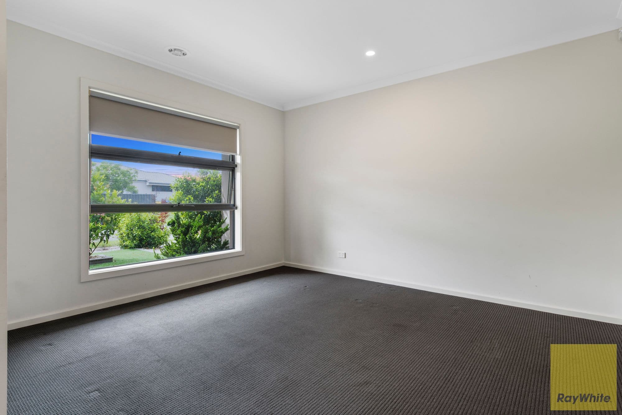 25 Beachmere Street, Tarneit VIC 3029, Tarneit - Thumbnail 3