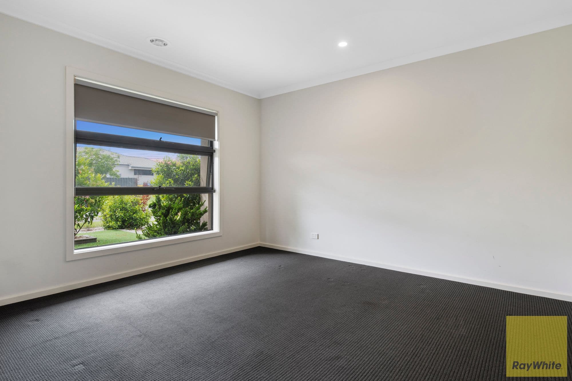 25 Beachmere Street, Tarneit VIC 3029, Tarneit - Thumbnail 4
