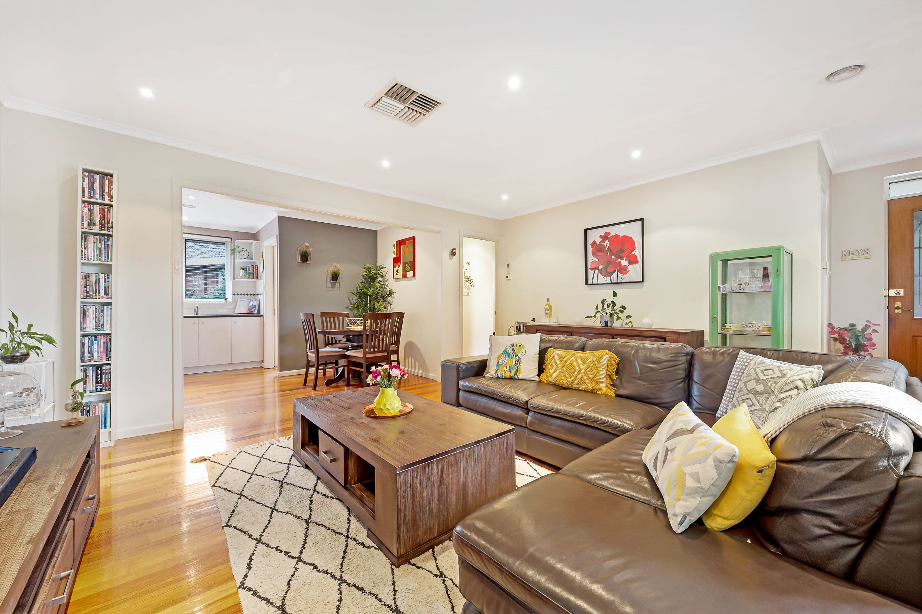 34 Maroo Street, Hughesdale VIC 3166, Hughesdale - Image 1