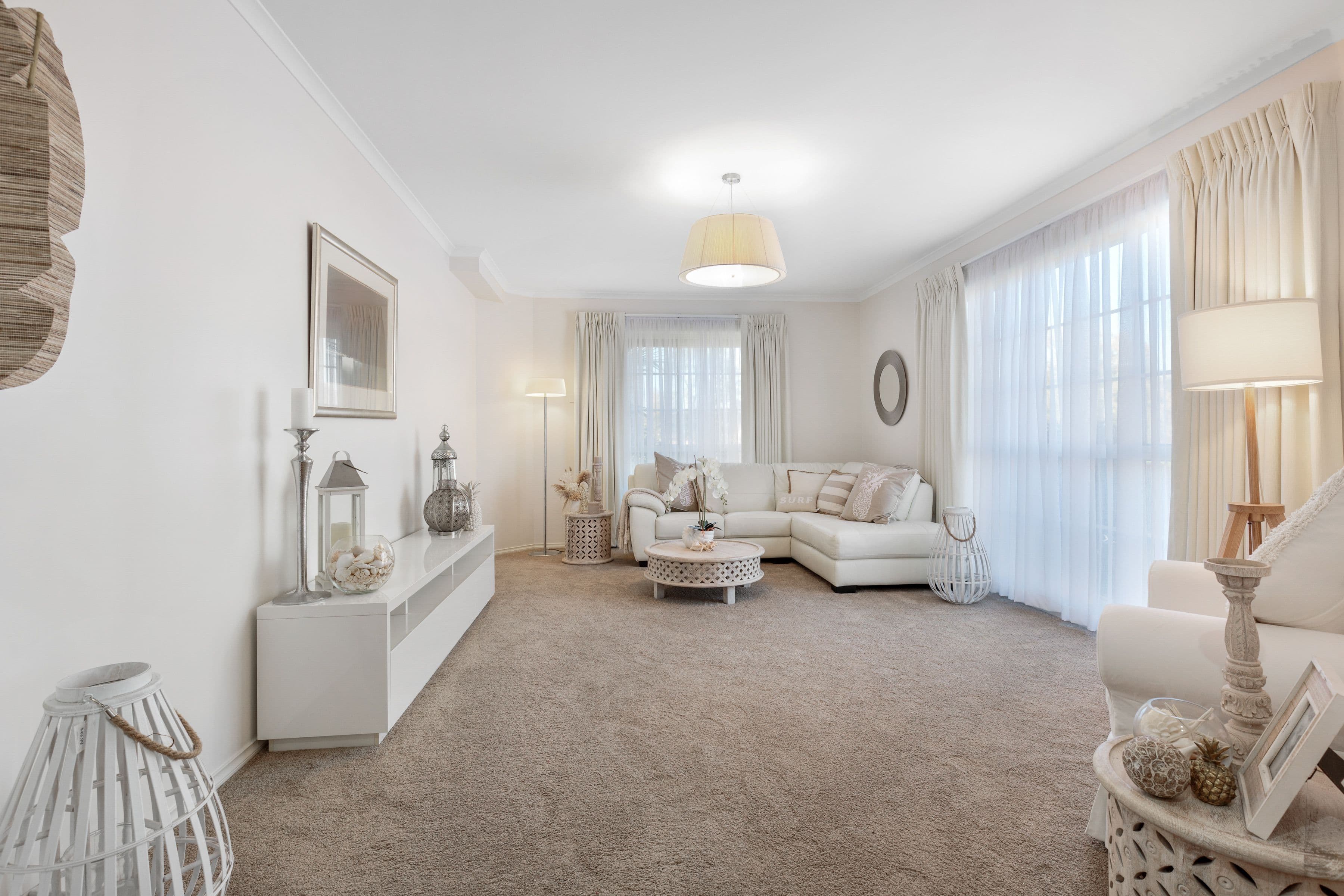 30 Woodside Drive, Rowville VIC 3178, Rowville - Thumbnail 2
