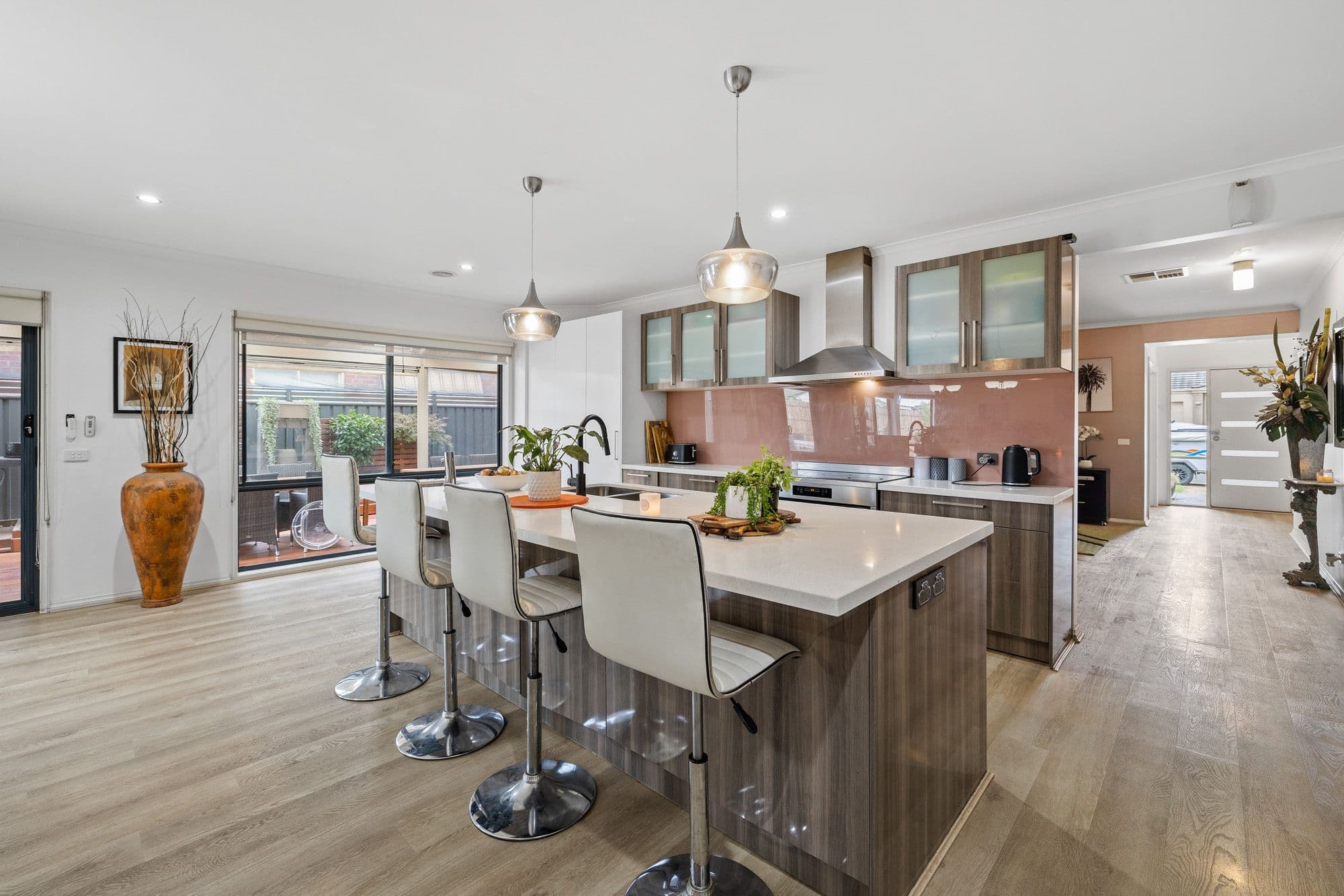 3 Melliodora Court, MANOR LAKES VIC 3024, Manor Lakes - Thumbnail 3