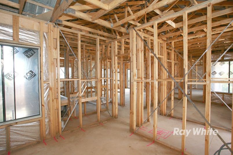 2 Quirk Street, ENDEAVOUR HILLS VIC 3802, Endeavour Hills - Thumbnail 3