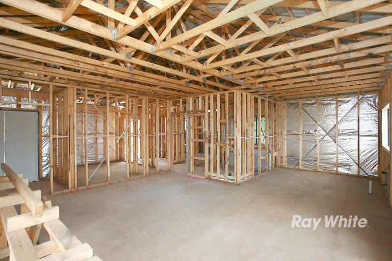 2 Quirk Street, ENDEAVOUR HILLS VIC 3802, Endeavour Hills - Thumbnail 5