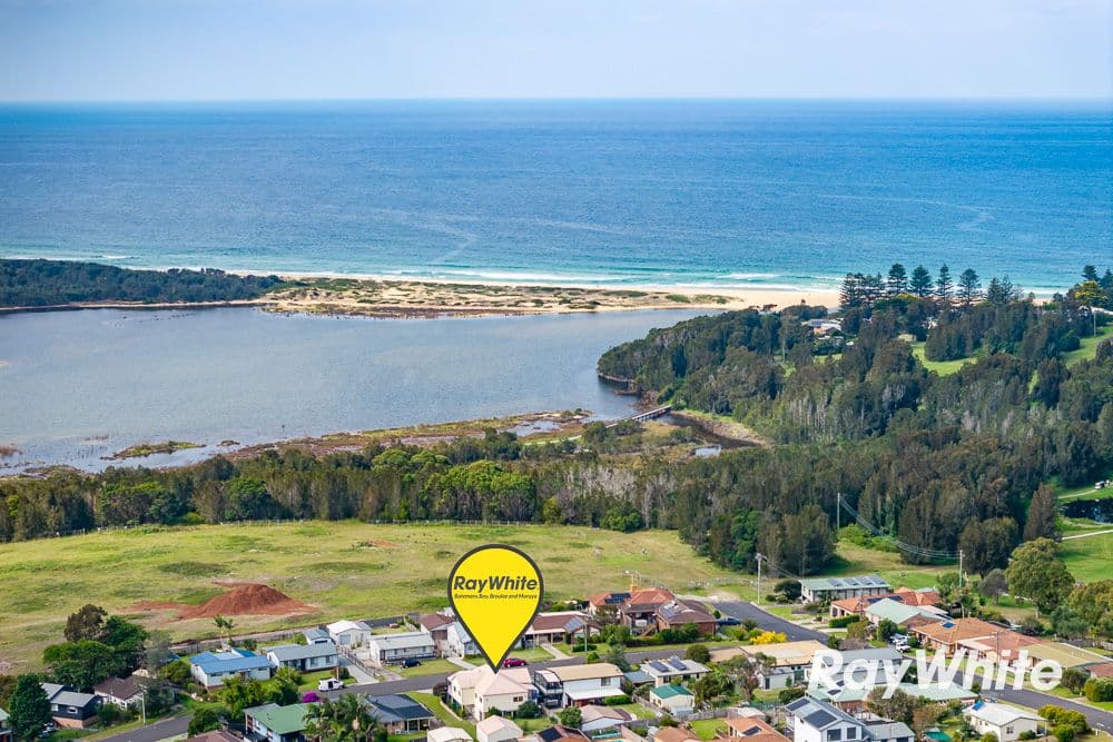 19 Andrew Avenue, Tuross Head NSW 2537, Tuross Head - Thumbnail 2