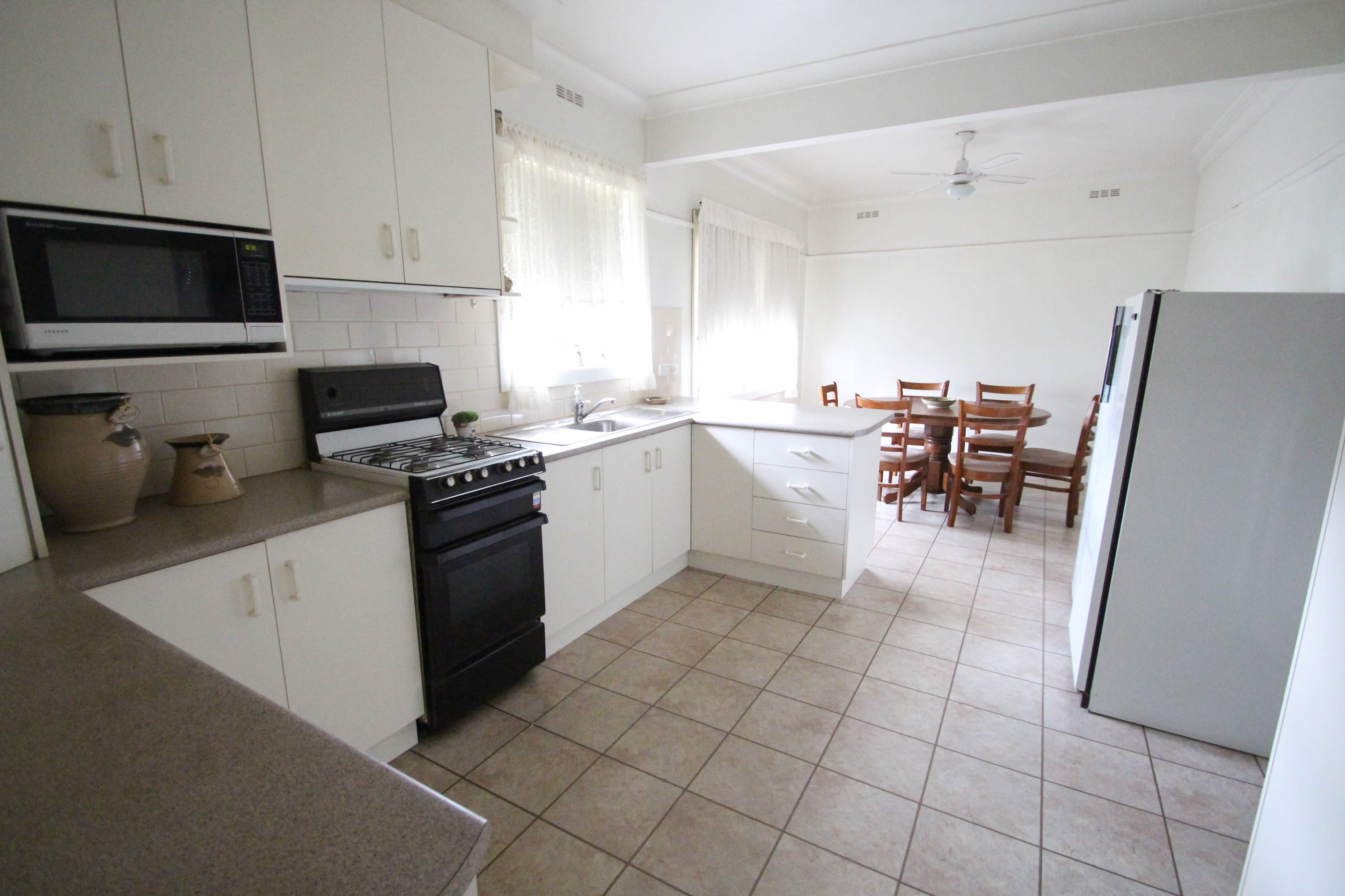 60 Broadway Street, Cobram VIC 3644, Cobram - Thumbnail 4